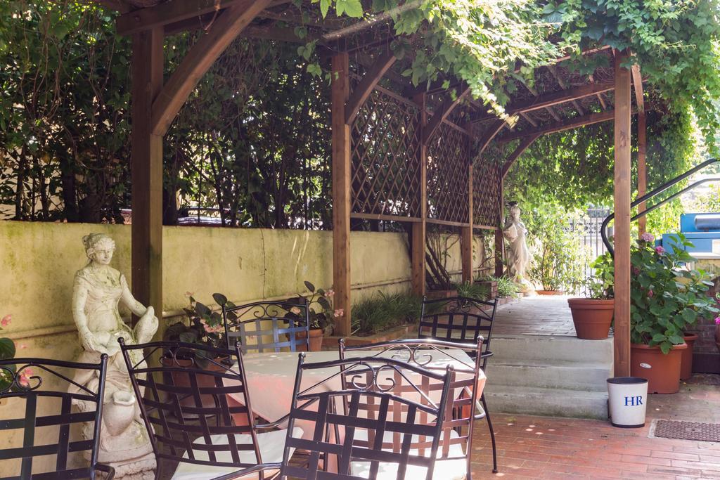 Hotel Roma Pisa Exterior photo